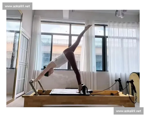 以拉伸为核心打造高效燃脂与体态改善的科学训练全周期实践指南